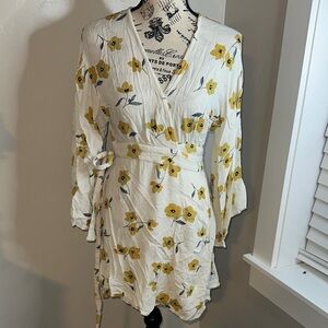Billabong Floral Long Sleeve Dress or Top